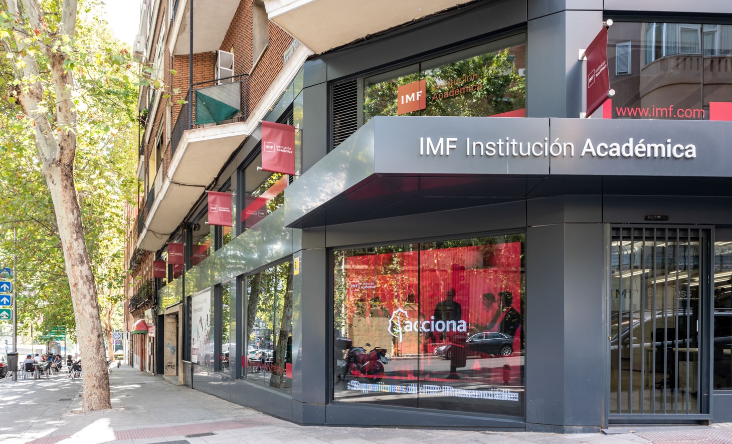 Sede IMF Business School Intramuros Arquitectura