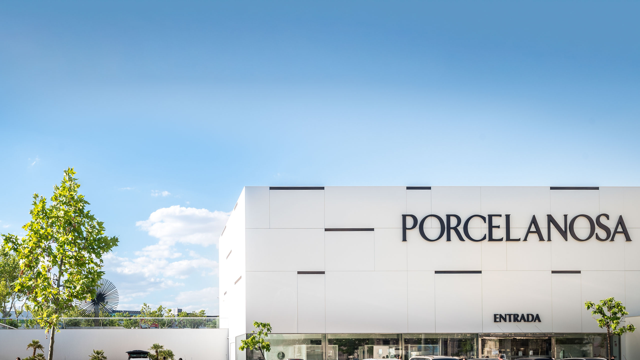 Edificio comercial Porcelanosa